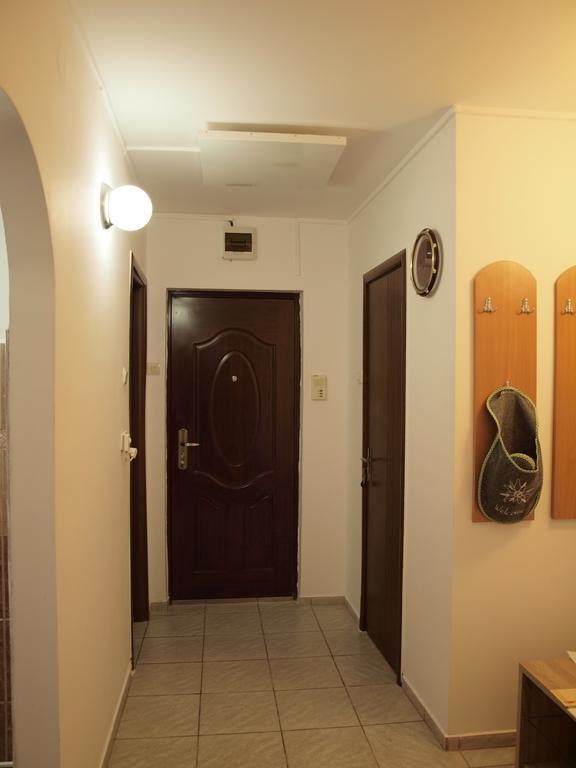 Anna Apartment Braşov Exteriör bild